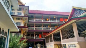 กุฏิพระ วัดศาลาแดง โดยร้าน Reedthai กุฏิพระ วัดศาลาแดง โดยร้าน Reedthai