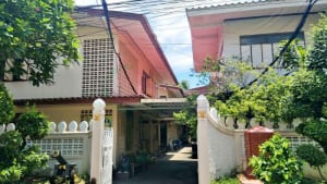 กุฏิพระ วัดไพชยนต์พลเสพย์ โดยร้าน Reedthai กุฏิพระ วัดไพชยนต์พลเสพย์ โดยร้าน Reedthai