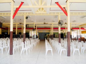 ที่นั่งในศาลา วัดไผ่ตัน โดยร้าน Reedthai ที่นั่งในศาลา วัดไผ่ตัน โดยร้าน Reedthai