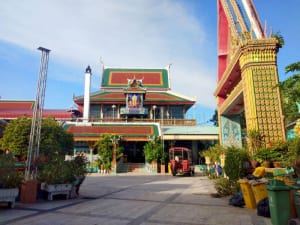 พื่นที่ในวัด วัดช่องลม โดยร้าน Reedthai พื่นที่ในวัด วัดช่องลม โดยร้าน Reedthai