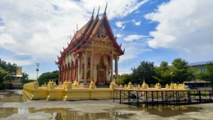 โบสถ์ วัดโกมุทพุทธรังสี โดยร้าน Reedthai โบสถ์ วัดโกมุทพุทธรังสี โดยร้าน Reedthai