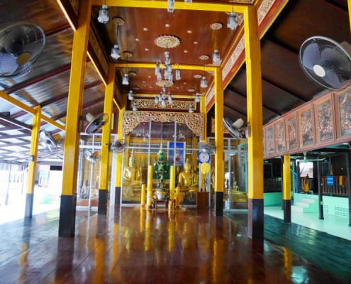 จุดไหว้พระ วัดป่ากลางทุ่ง โดยร้าน Reedthai จุดไหว้พระ วัดป่ากลางทุ่ง โดยร้าน Reedthai