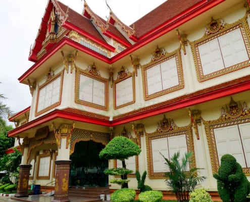 ด้านหน้าศาลา วัดธัญญะผล โดยร้าน Reedthai ด้านหน้าศาลา วัดธัญญะผล โดยร้าน Reedthai