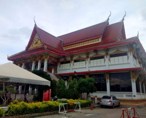 ที่จอดรถ วัดตะกล่ำ โดยร้าน Reedthai ที่จอดรถ วัดตะกล่ำ โดยร้าน Reedthai