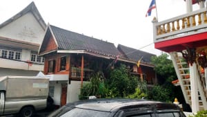 ที่จอดรถ วัดไก่เตี้ย ตลิ่งชัน โดยร้าน Reedthai ที่จอดรถ วัดไก่เตี้ย ตลิ่งชัน โดยร้าน Reedthai