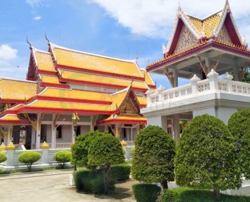 ภายในวัด วัดราษฎร์บำรุง โดยร้าน Reedthai ภายในวัด วัดราษฎร์บำรุง โดยร้าน Reedthai