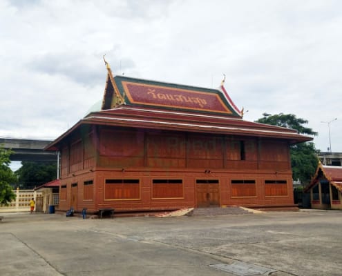 ภายในวัด วัดแสนสุข โดยร้าน Reedthai ภายในวัด วัดแสนสุข โดยร้าน Reedthai