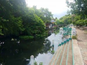 ริมน้ำ วัดตะกล่ำ โดยร้าน Reedthai ริมน้ำ วัดตะกล่ำ โดยร้าน Reedthai