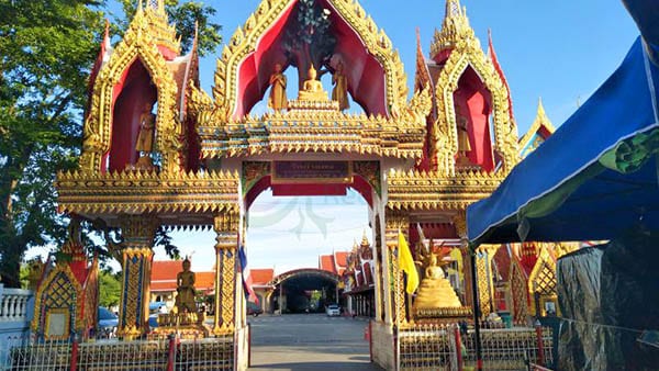 ร้านพวงหรีดวัดกำแพง พระราม2 ส่งพวงหรีดวัดกำแพง พระราม2 โดยร้าน Reedthai