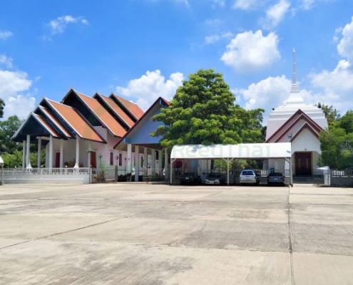 ลานกว้าง วัดไผ่เหลือง โดยร้าน Reedthai ลานกว้าง วัดไผ่เหลือง โดยร้าน Reedthai