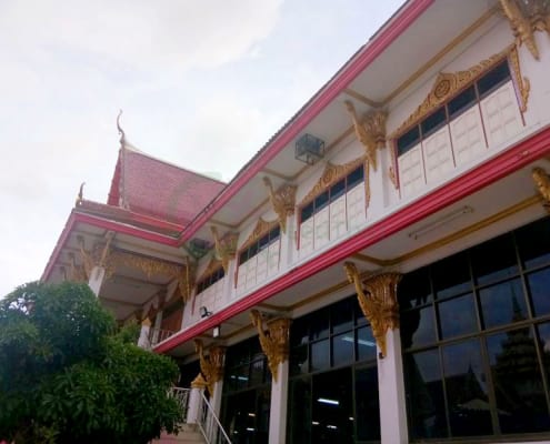 หน้าศาลา วัดตะกล่ำ โดยร้าน Reedthai หน้าศาลา วัดตะกล่ำ โดยร้าน Reedthai