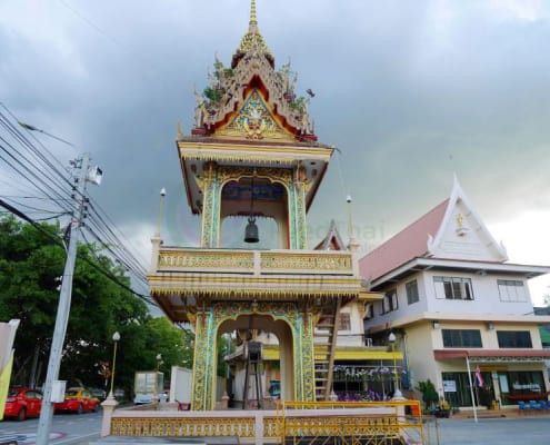 หอระฆัง วัดใหม่ผดุงเขต โดยร้าน Reedthai หอระฆัง วัดใหม่ผดุงเขต โดยร้าน Reedthai