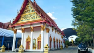 โบสถ์ วัดละหาร โดยร้าน Reedthai โบสถ์ วัดละหาร โดยร้าน Reedthai