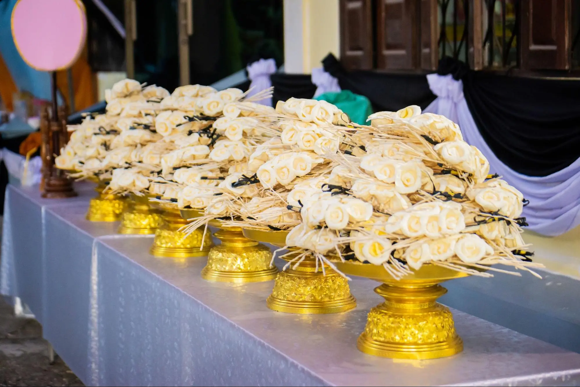 Sandalwood Flower Shape รูปดอกไม้จันทน์